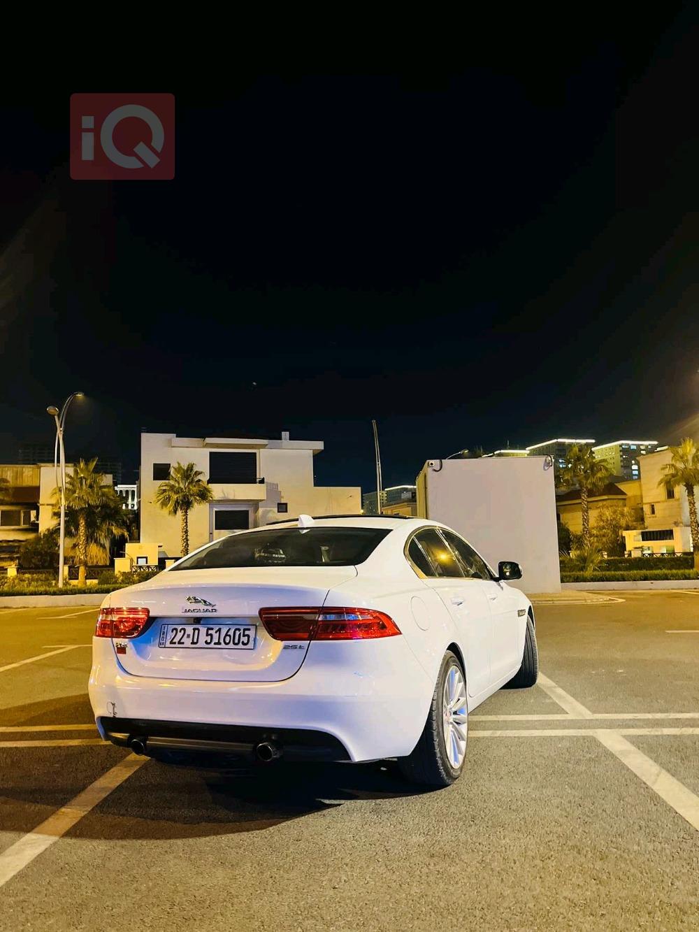 جاكوار XE